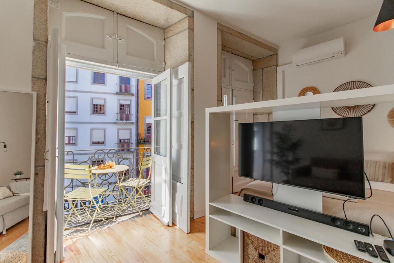 Virtudes Flat W/ Ac & Balcony By Lovelystay OOporto Exterior foto